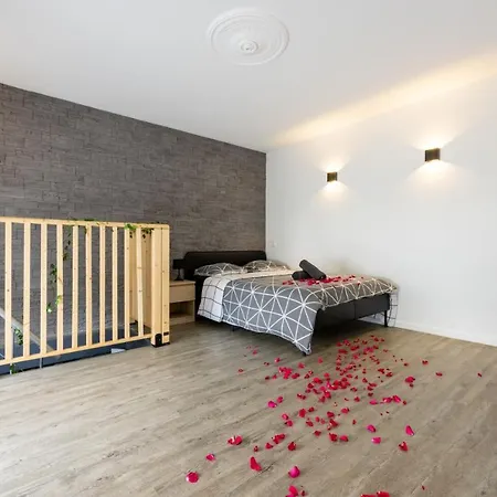 Cosy Room Jacuzzi Romantique Nantes Extérieur photo